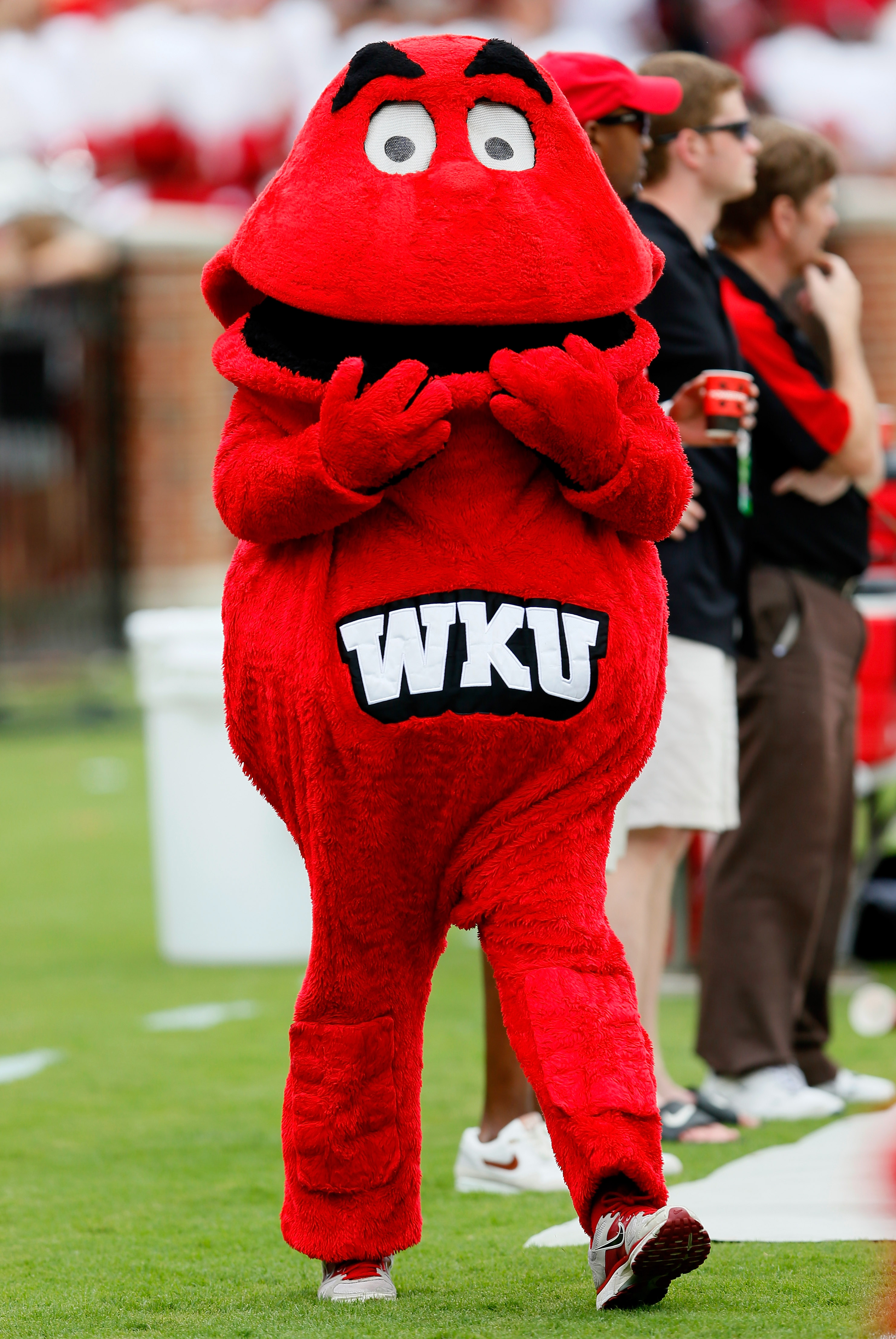 Top 10 scariest mascots in college football - FanBuzz