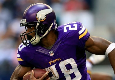 Dallas Cowboys and three other teams interested in trading for Adrian Peterson