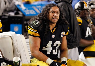 Troy Polamalu paid for the funerals of a Texas A&M player and his friends killed in a car crash