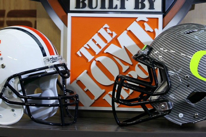 College GameDay Headed to Auburn vs. Oregon: Everything You Need to Know