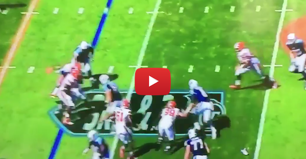 Marcus Mariota gets absolutely crushed, loses helmet, shoe and ball in one sequence