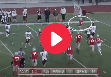 High School QB Forgets Clock, Loses Game in Embarrassing Fashion