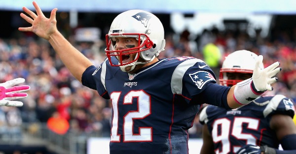 You’ll never believe who Tom Brady tied in career rushing touchdowns