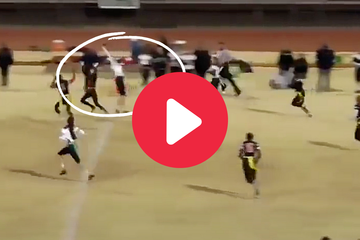 Female WR Makes Insane One-Handed Catch in Flag Football Game