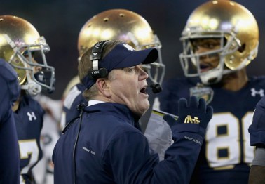 Notre Dame rewards Brian Kelly with a contract extension