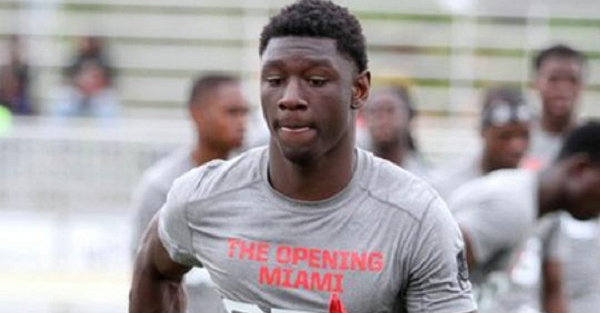 Cavan Riley Four-star recruit Cavin Ridley publicly commits to Georgia - FanBuzz