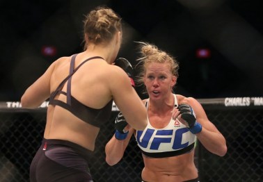 Report: Holly Holm, Conor McGregor will be on UFC 197 supercard