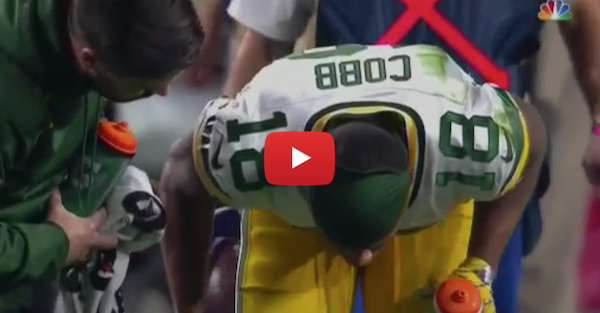Packers’ top wideout spits up, gets carted off the field after making ridiculous catch that didn’t count