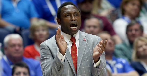Avery Johnson compares Saban to this living coaching legend