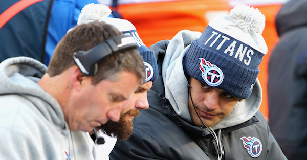 Titans let fans call their first two plays, and they probably should have just stuck with them