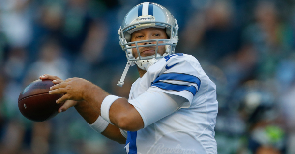 Tony Romo releases update following dramatic injury scare against Seahawks