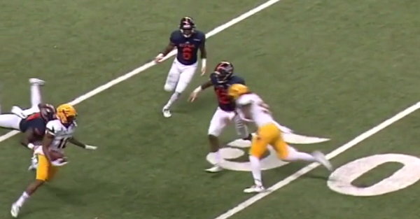 Arizona State blocker absolutely decleats this would-be tackler - FanBuzz