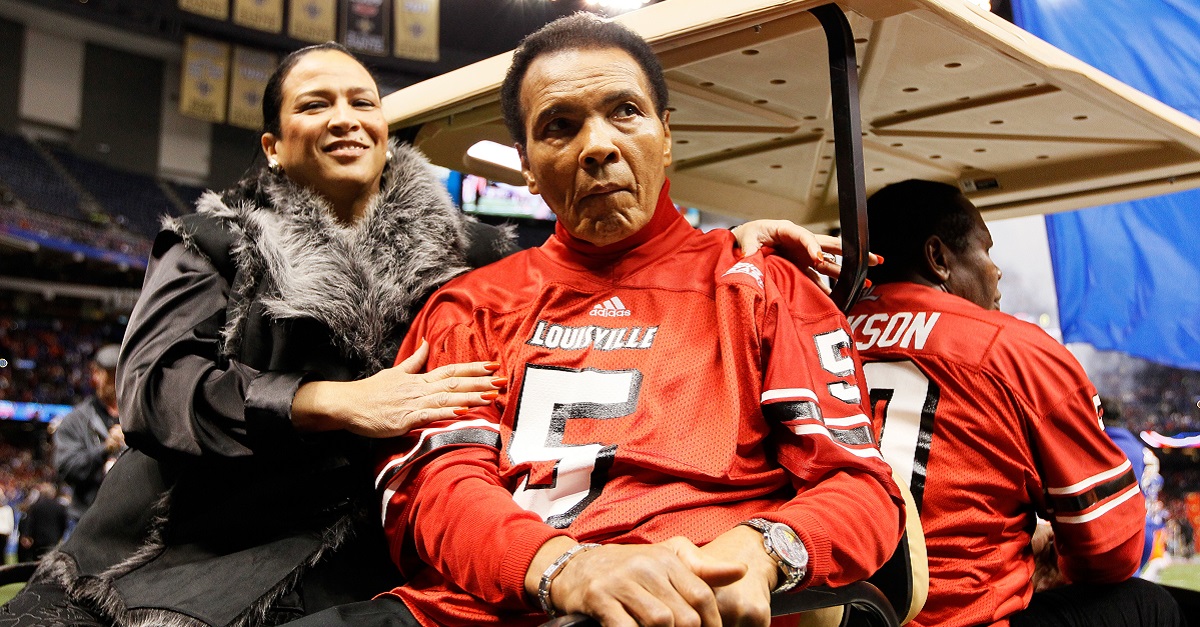 Louisville to honor “The Greatest” against FSU this weekend