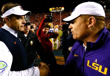 Here's why one coaching legend disagrees with the Les Miles firing