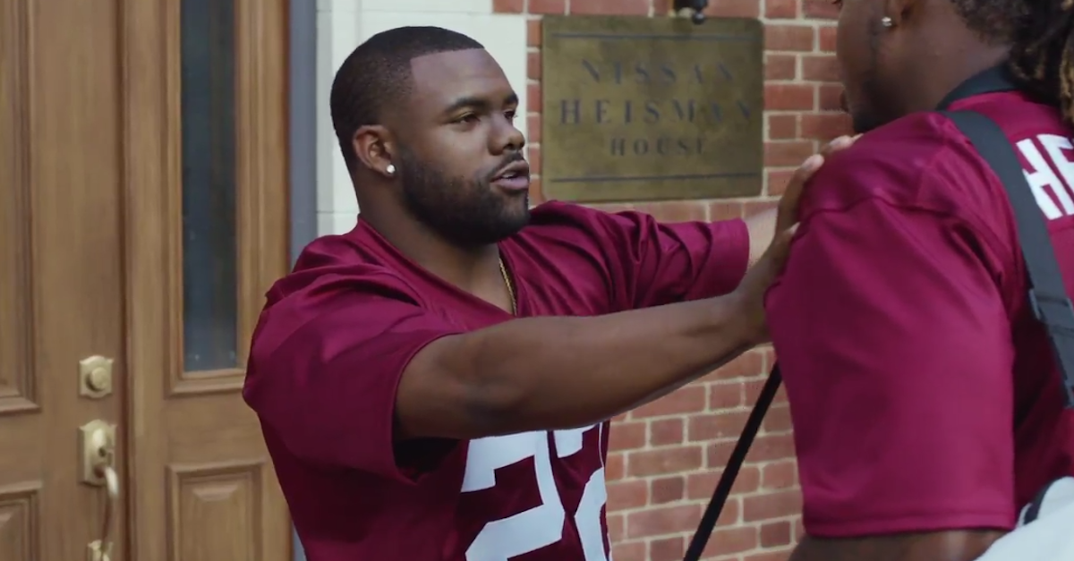 Mark Ingram Pranks Derrick Henry In Funny Heisman House Commercial Fanbuzz 