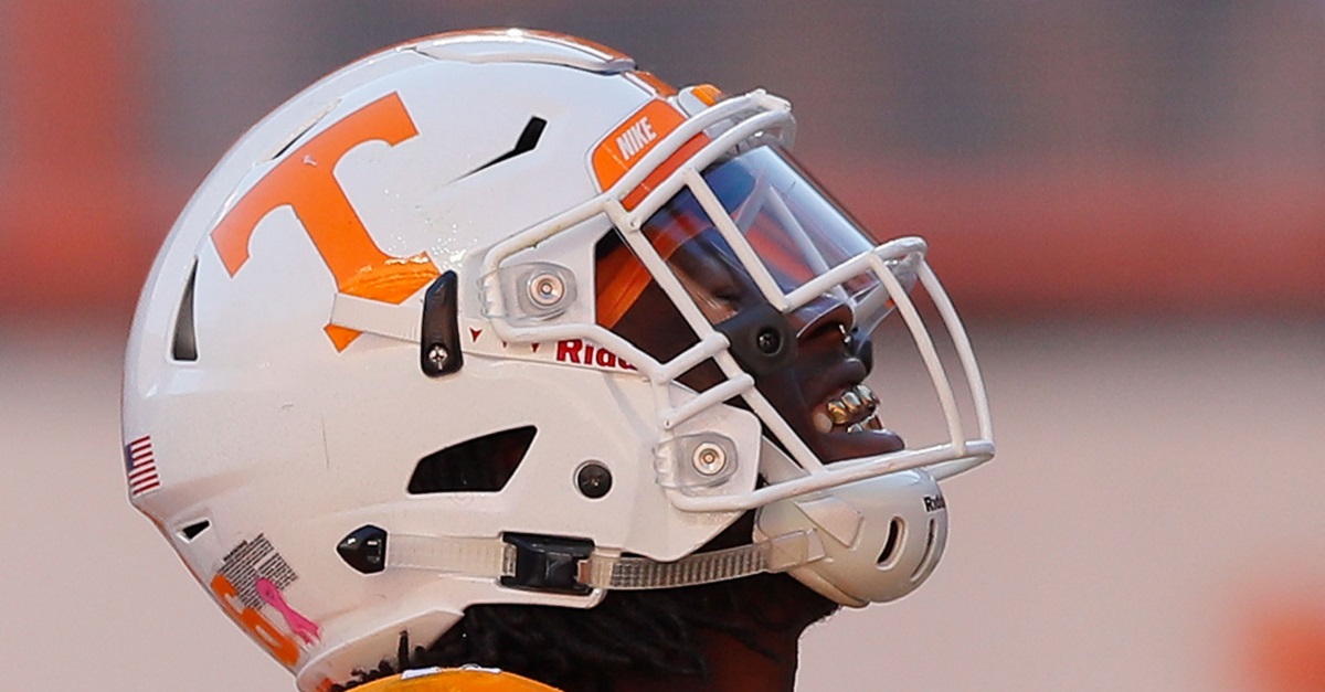 Alvin Kamara Refers To Time At Tennessee As F Ed Up Fanbuzz https fanbuzz com college football sec tennessee alvin kamara butch jones jalen hurd playing time fed up sports illustrated interview