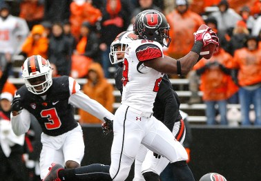 Utah RB gets forced out of retirement, incredibly breaks a record against UCLA