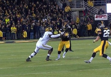 Iowa knocks off No. 3 Michigan after controversial penalty gives Hawkeyes edge