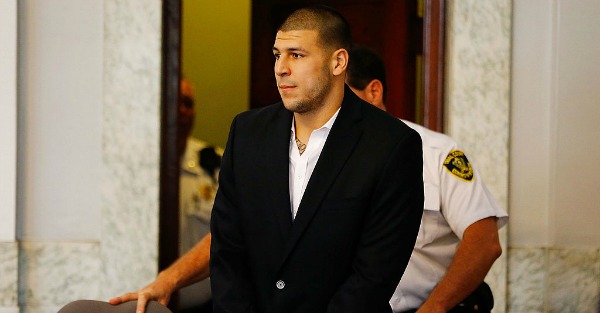 Researcher backs up Aaron Hernandez’s camps claims in bombshell findings