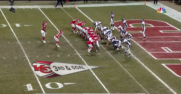 The Chiefs broke out the most jumbo trick play ever and broke a record doing it