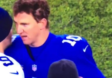 Eli Manning reportedly had an odd message for Tony Romo after win over Cowboys