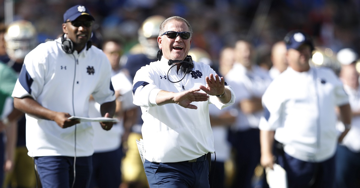 Brian Kelly makes stunning admission about Notre Dame’s awful 2016 season