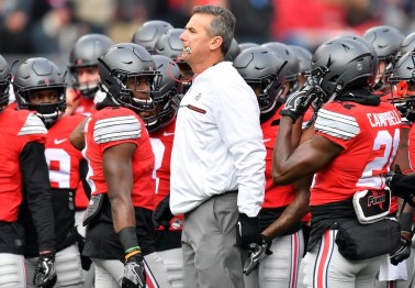 Even fellow Ohio State teams are taking shots at Urban Meyer after miserable weekend