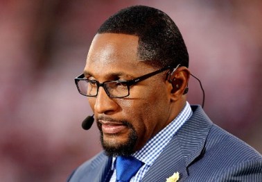 Ray Lewis advises Colin Kaepernick to drop the off-field stuff and stick to football