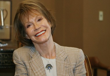 The world mourns the sudden passing of actress and television icon Mary Tyler Moore