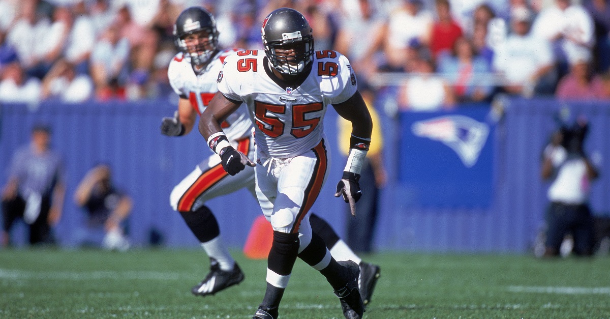 Derrick Brooks Dominated at Linebacker, But Where is He Now? - FanBuzz