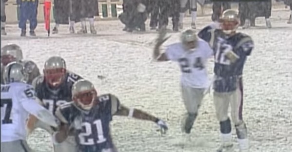 Tom Brady admits it 'might have been a fumble' in Tuck Rule game versus  Raiders