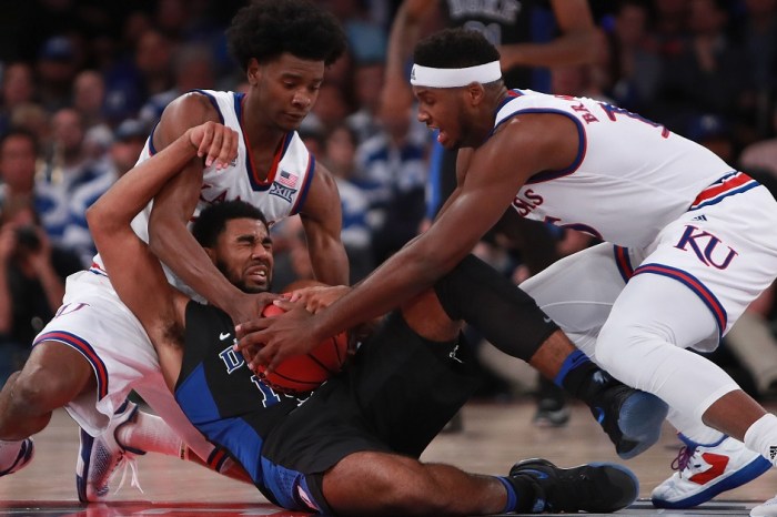 Former five-star PF and Kansas forward eliminates two schools from transfer contention