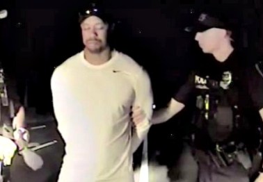 Tiger Woods, reeling from a DUI arrest, makes a humbling admission