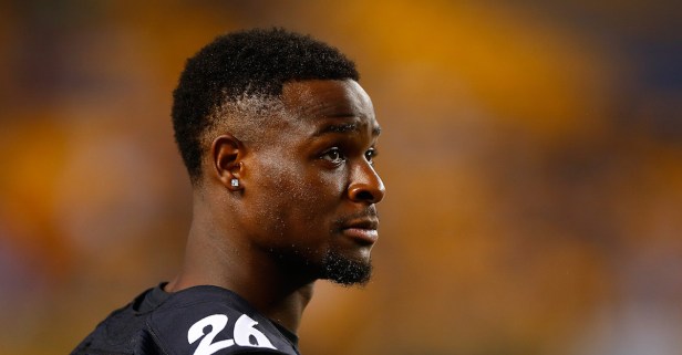 Three-time Pro Bowler Le’Veon Bell says his contract negotiations are coming down to one thing