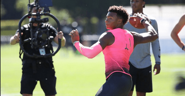 Nation’s No. 1 overall recruit Justin Fields reportedly suffers injury