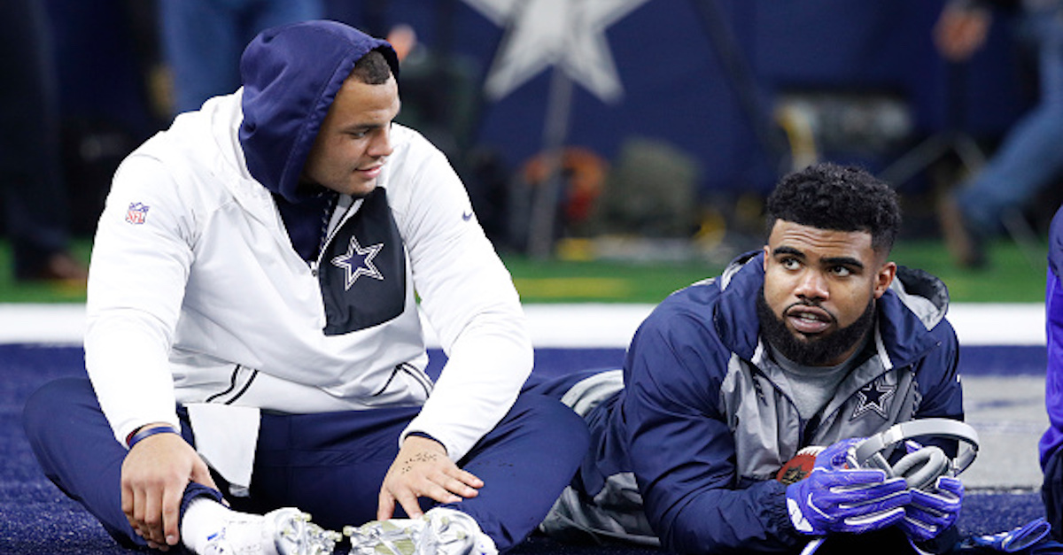 LOOK: Cowboys lineman attempts to impersonate Dak Prescott, Ezekiel Elliott  