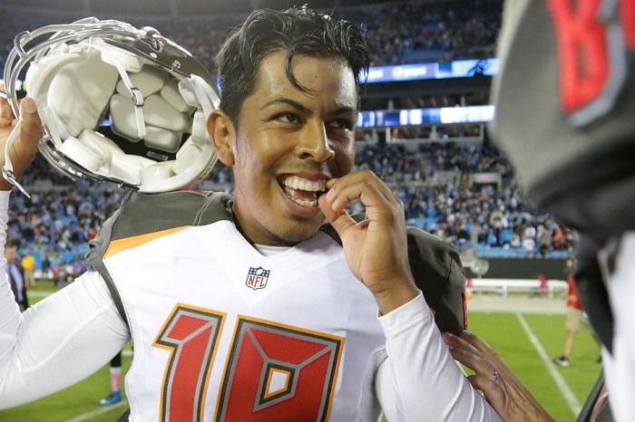 One day after getting cut Roberto Aguayo has already found a new job