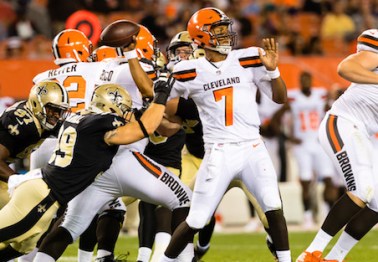 Browns coach weighs in starting QB competition between DeShone Kizer, Brock Osweiler
