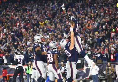 New England Patriots under fire for charging fans for tap water