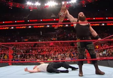 Braun Strowman should win the Universal Championship from Brock Lesnar at WWE No Mercy