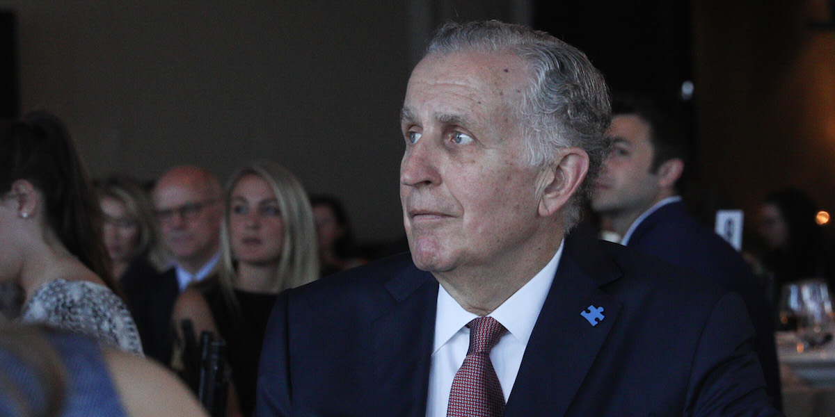 Former commissioner Paul Tagliabue weighs in on Donald Trump-NFL battle