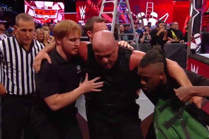 WWE TLC main event: Kurt Angle returns to the ring with The Shield vs. Kane, Miz, The Bar and Braun Strowman