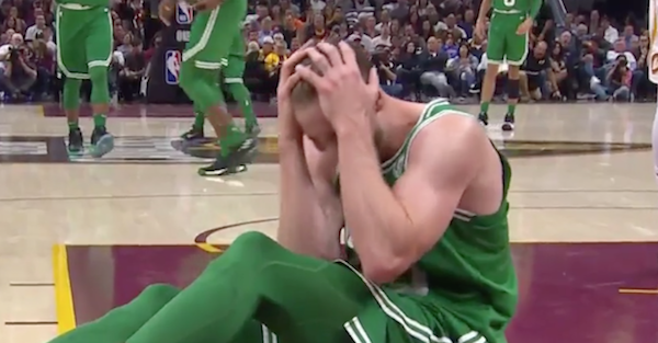 Gordon Hayward horrific leg injury - Cleveland Cavaliers vs