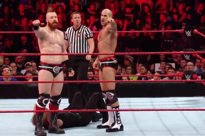 WWE Monday Night Raw results: RAW across the pond, new Tag Team champs crowned