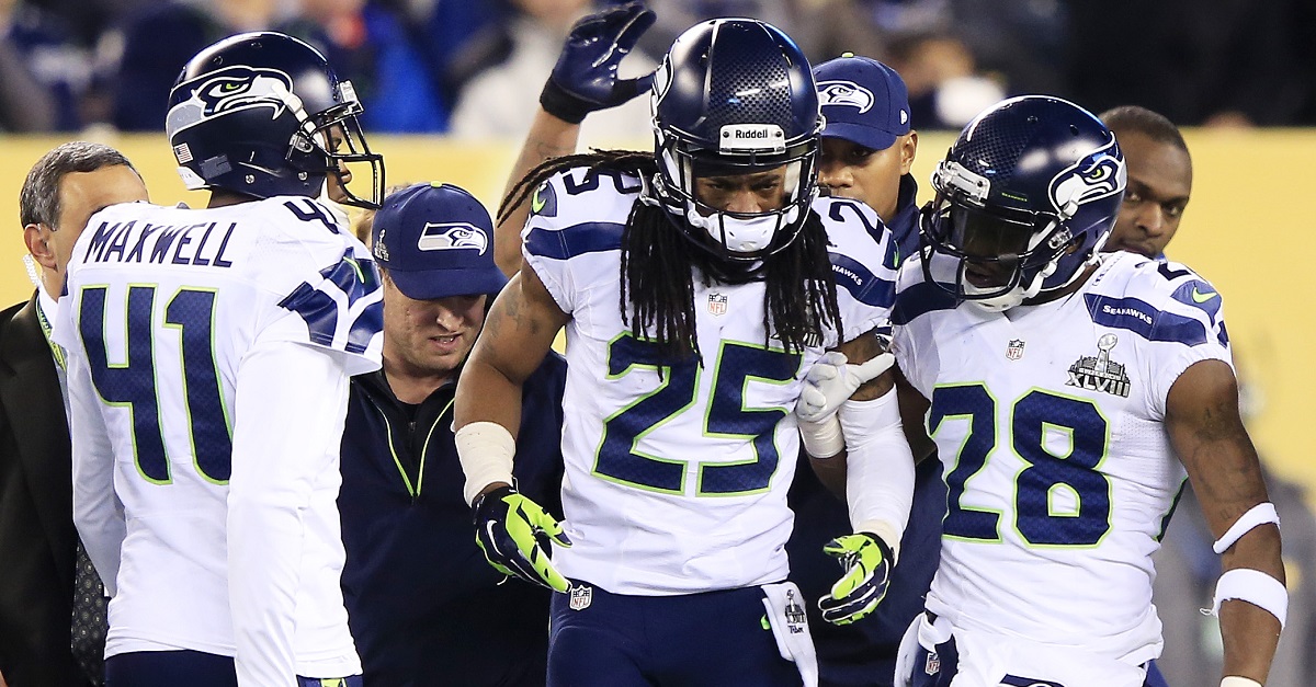 After devastating injury to Richard Sherman, Seahawks bring in former Super Bowl champion to replace him