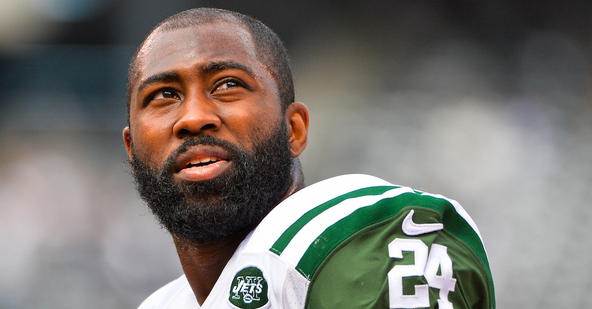 Former 7-time Pro Bowler Darrelle Revis officially returning to the NFL ...