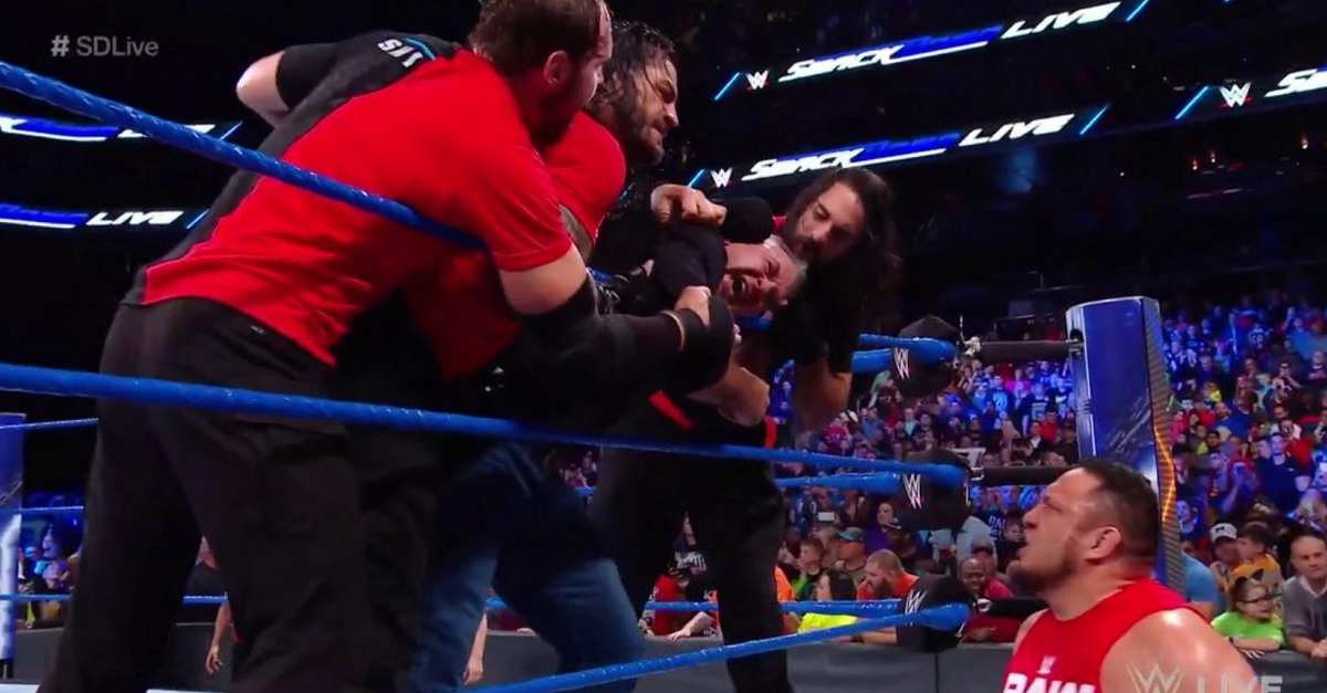 Wwe Smackdown Live Results Raw Invades New Champion Crowned Fanbuzz