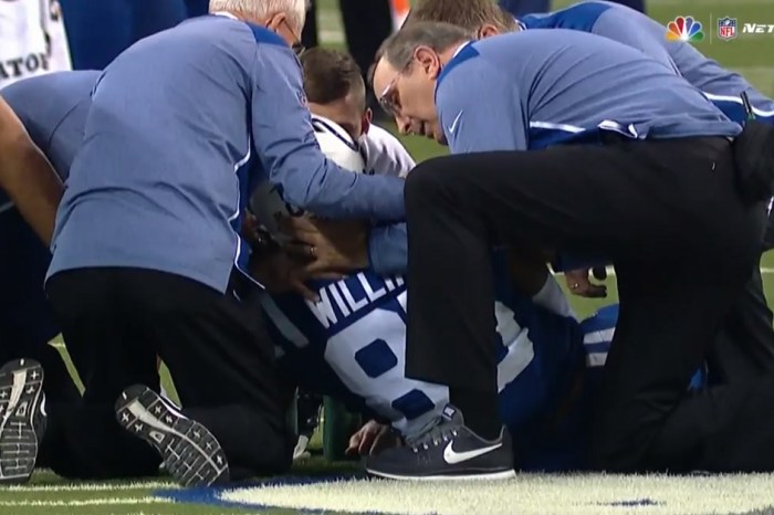 Another NFL player was left motionless on the field following a scary hit