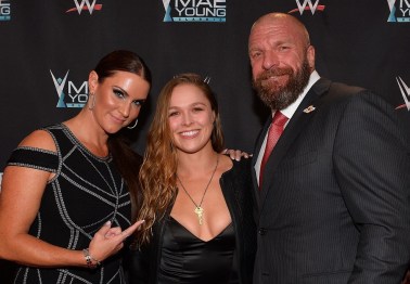Ronda Rousey officially debuts at 2018 Royal Rumble