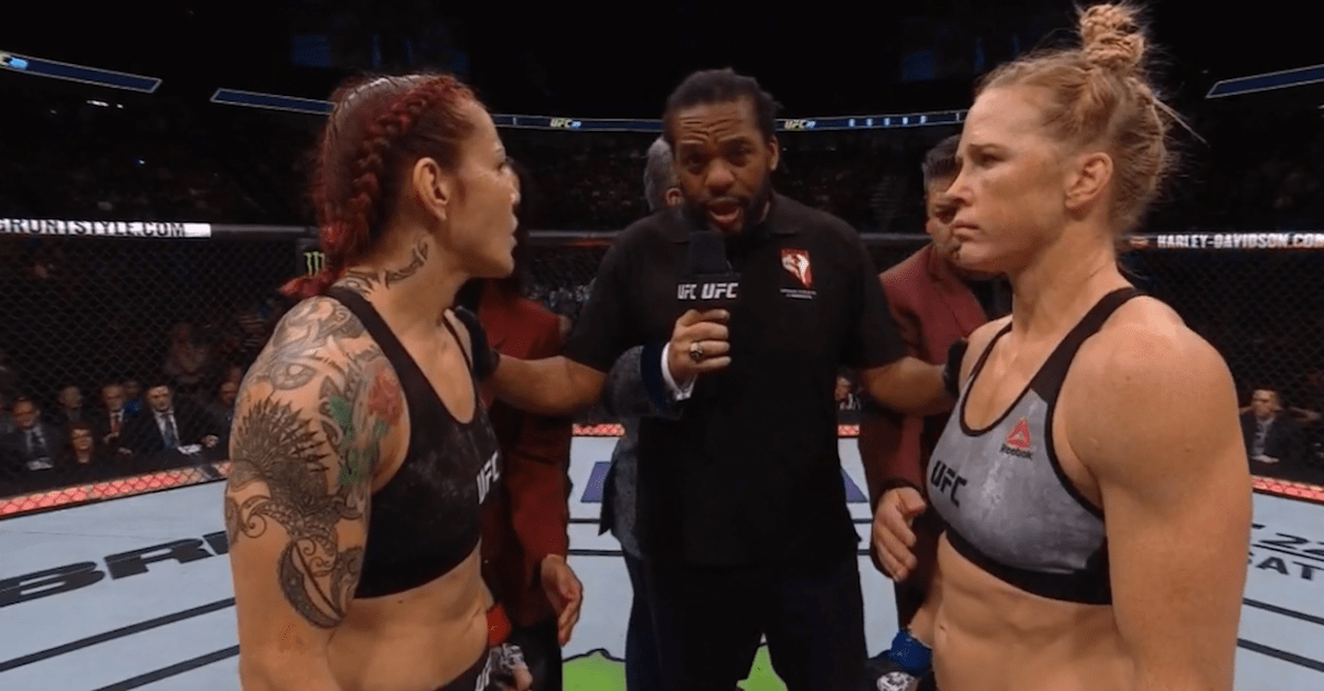 UFC 219 Featherweight Championship: Holly Holm vs. Cris Cyborg results ...